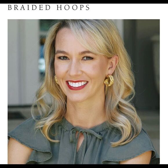 - Susan Shaw earrings - Picture 3 of 4